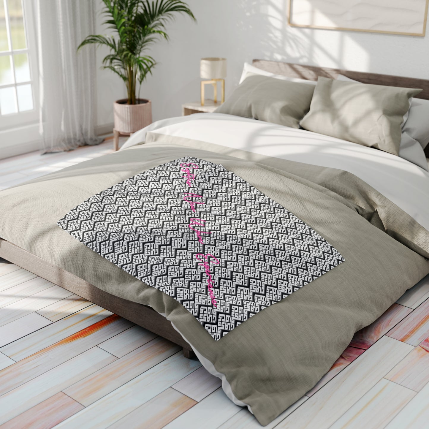 B+W Block Logo New Wave Arctic Fleece Blanket